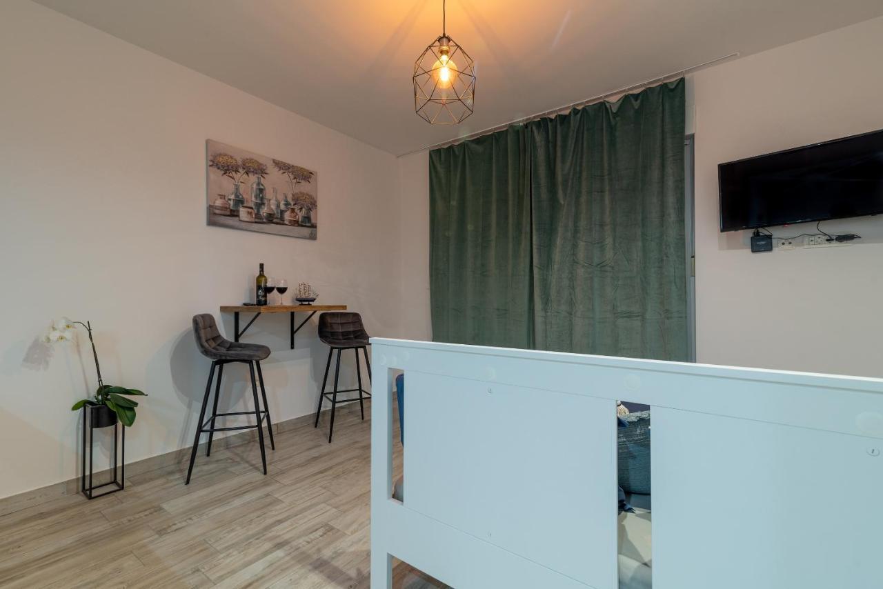 Apartmani Princi トロギール エクステリア 写真