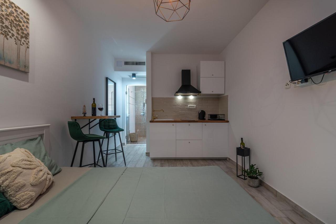 Apartmani Princi トロギール エクステリア 写真